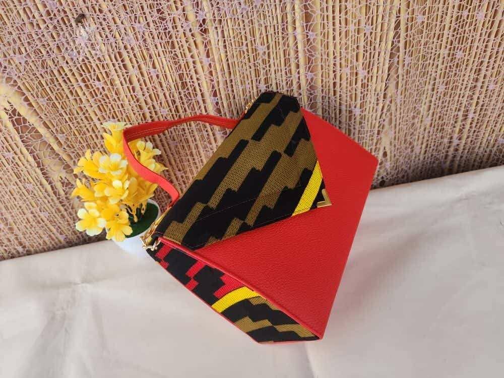 Sac à main en tissu coloré