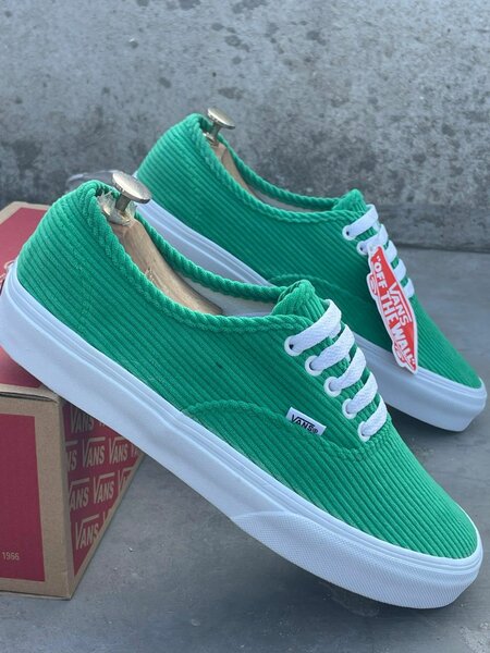 Sneakers en velours vert