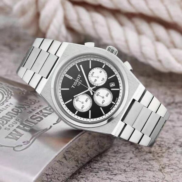 Montre chronographe en acier inoxydable