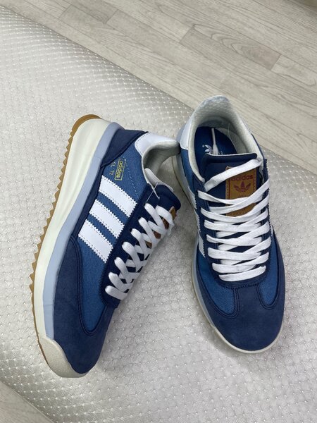 Adidas SL72