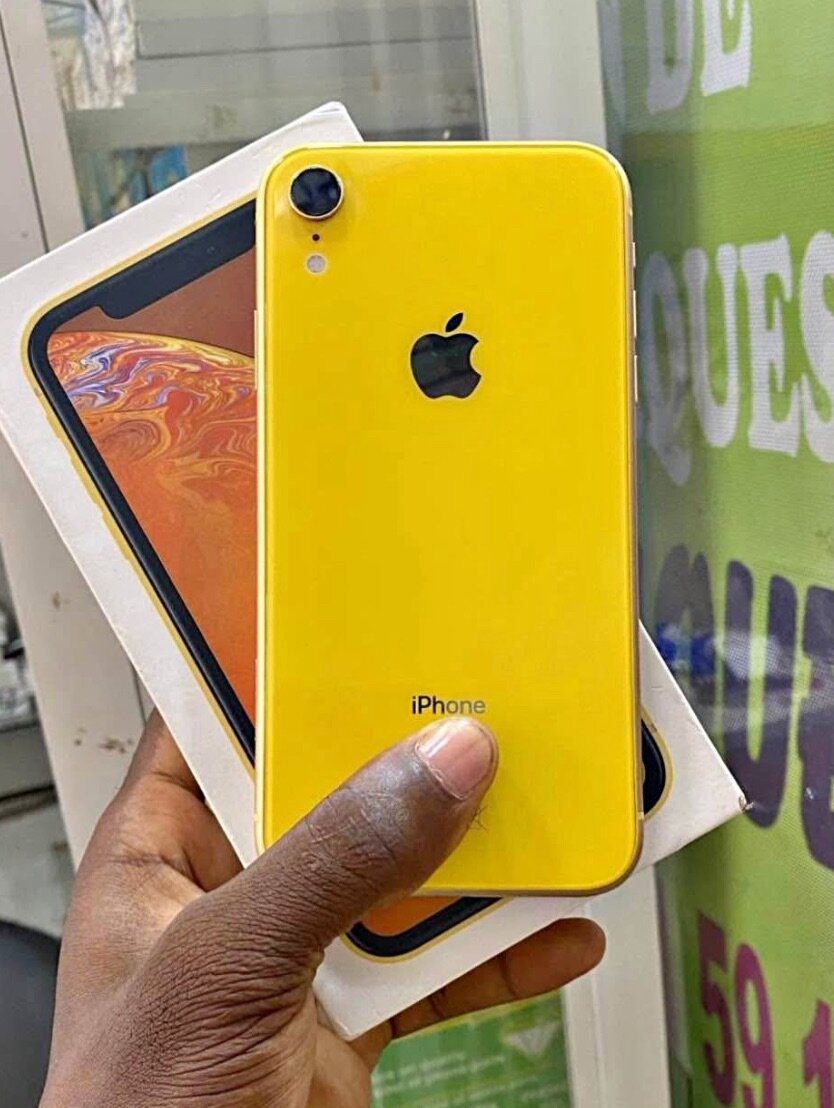 iPhone XR
