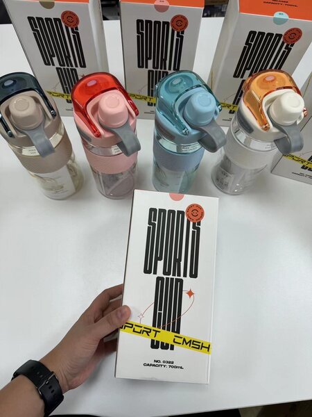 Water bottle