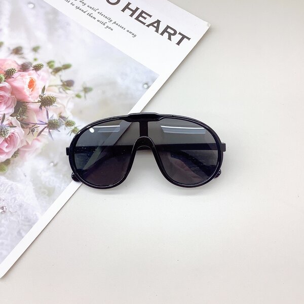 Fashionable womans glasses