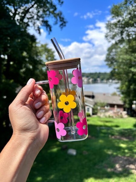 Glass cups