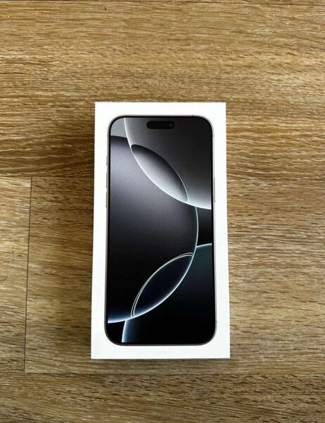 iPhone 16