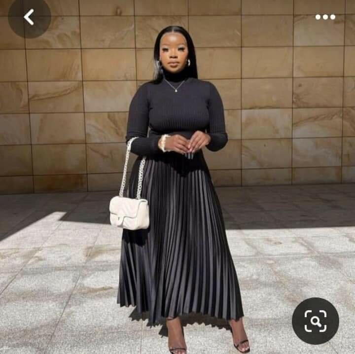 SKIRTS    BLACK