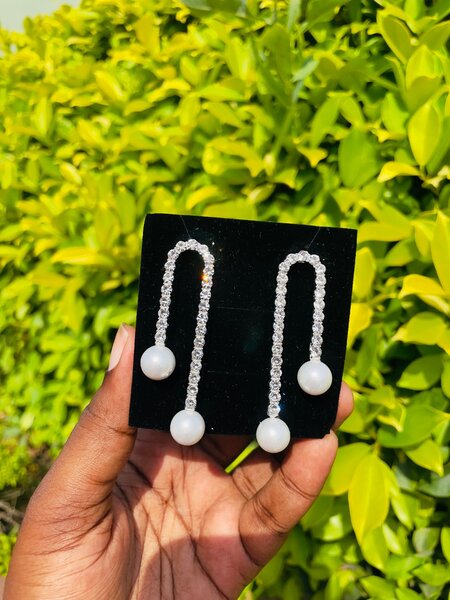Statement earring