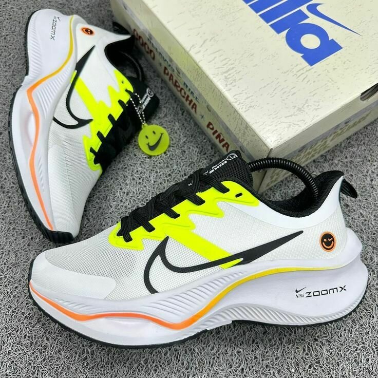 NIKE ZOOM X