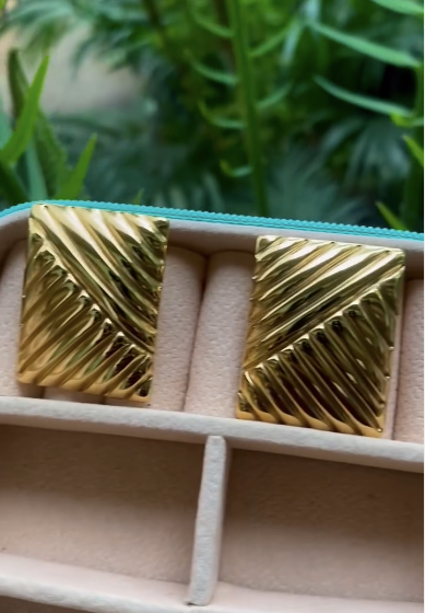 SPECTRA Earring 