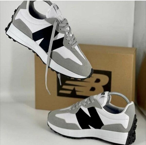 Sneakers New Balance Gris et Noir