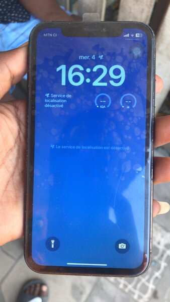 iPhone XR