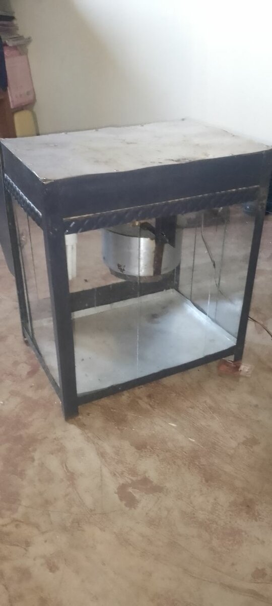 Pop-corn machine