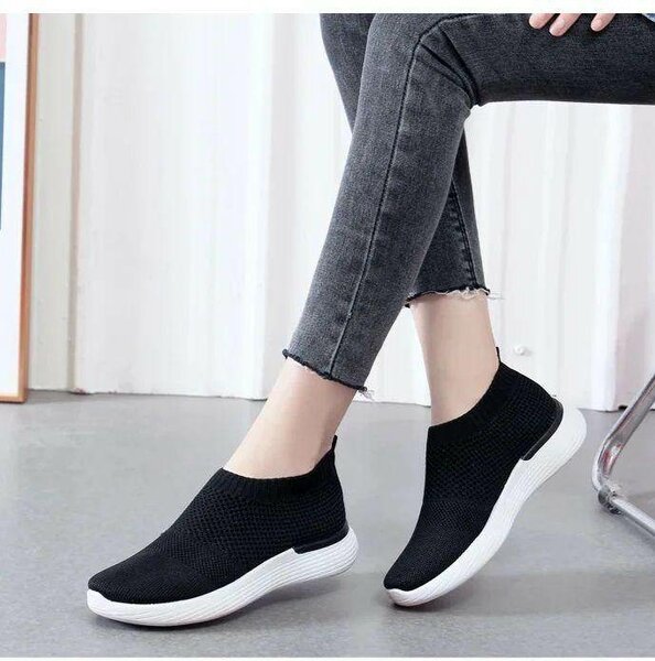 LADIES CASUAL WEAR
