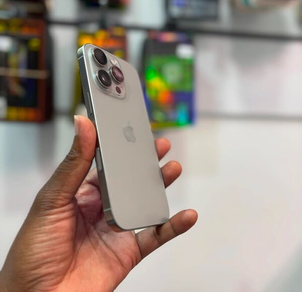 iPhone 16 pro