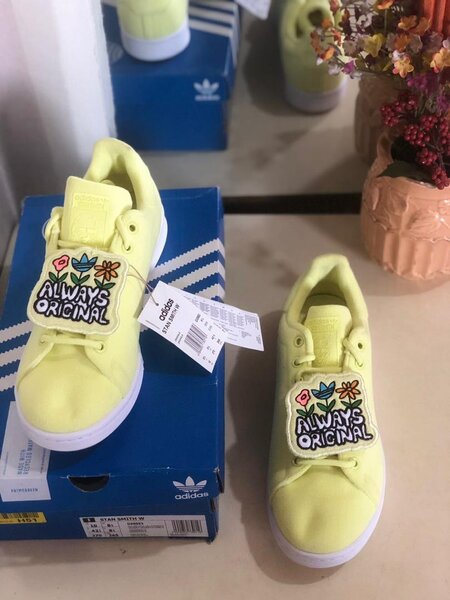 ADIDAS
