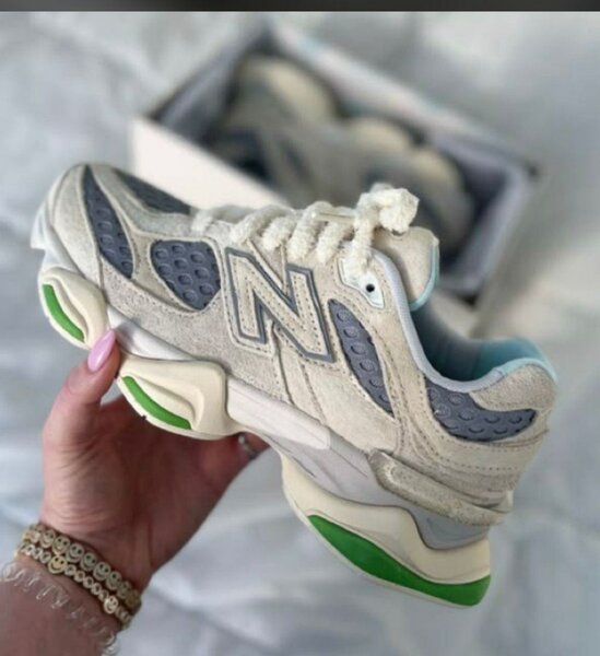 New balance 9060