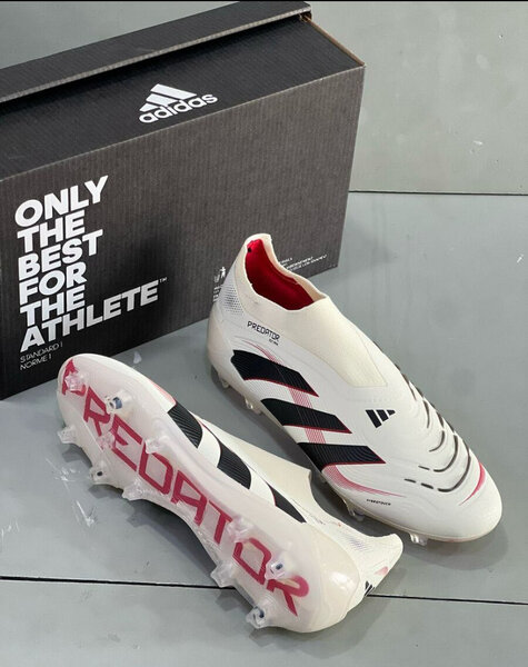 Chaussures de football Adidas Predator