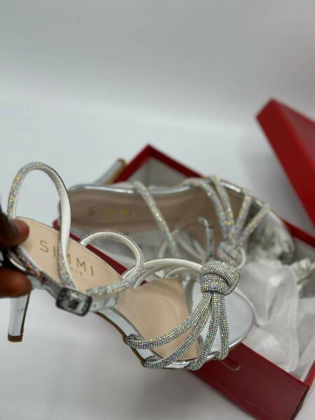 Ladies heel