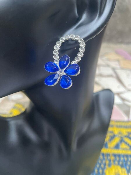 Boucle d'oreille
