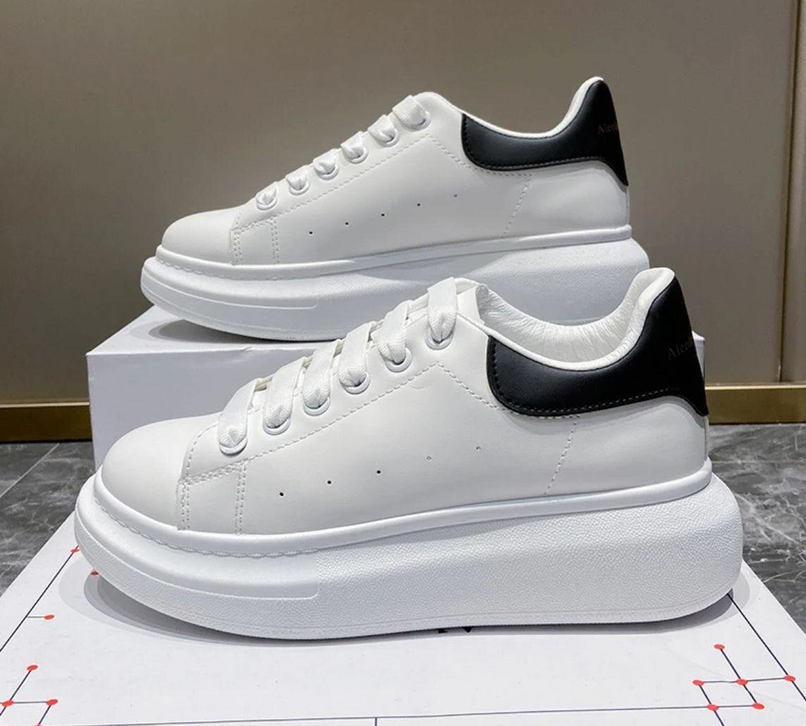 Paire de marque