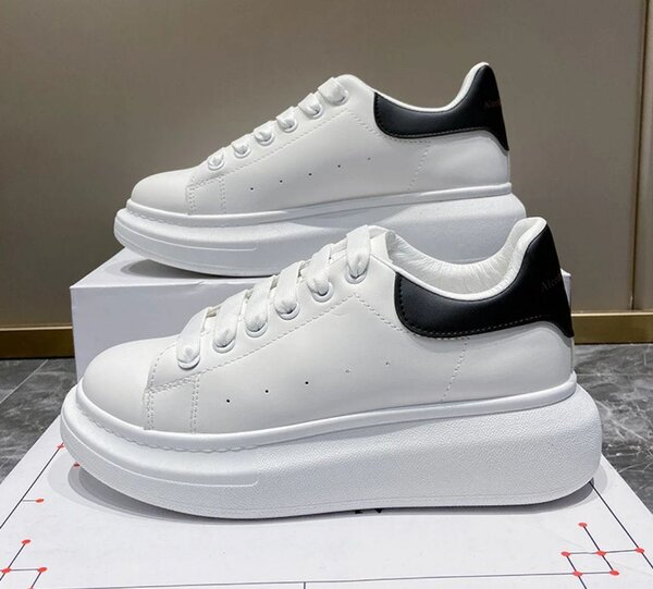 Paire de marque