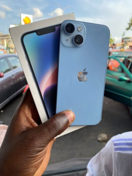iPhone 14 CE
