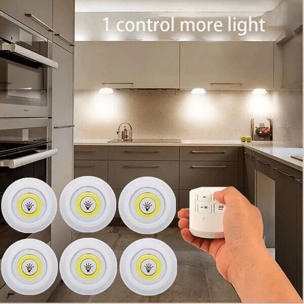Cabinet light