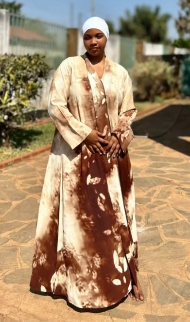 Abaya beige