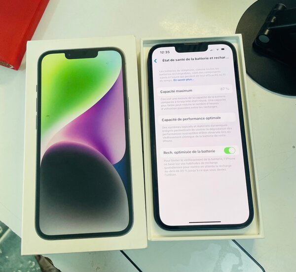 iPhone 14