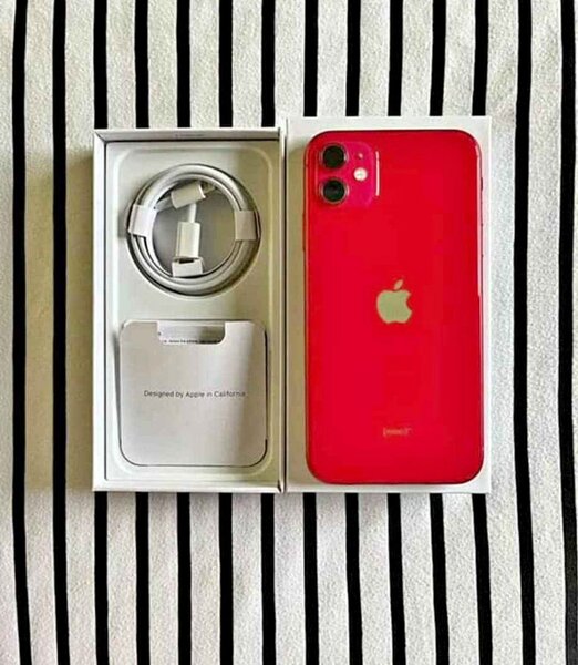 iPhone 11 Rouge Neuf