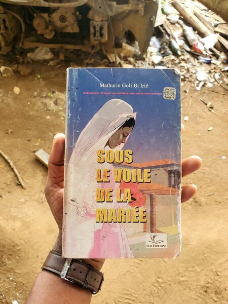 Livre "Sous le Voile de la Mariée"