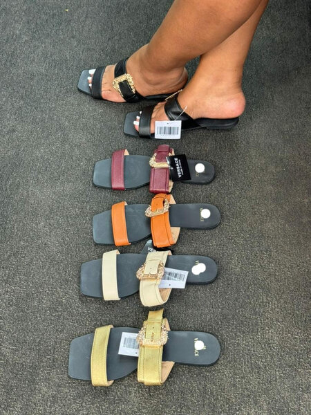 slippers