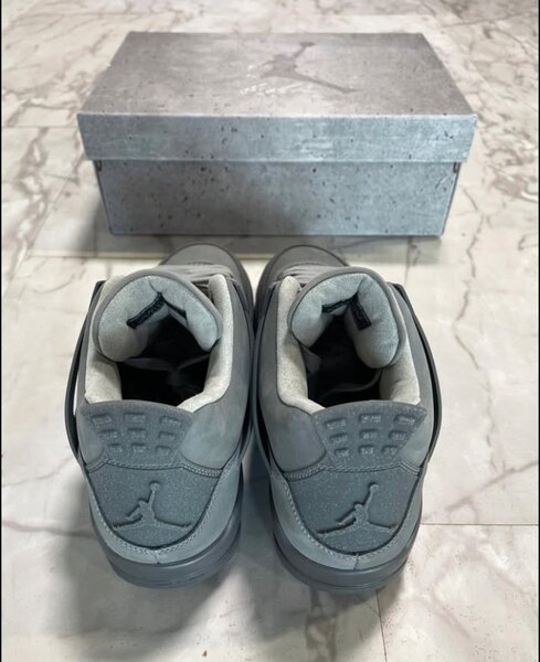 Jordan wet cement