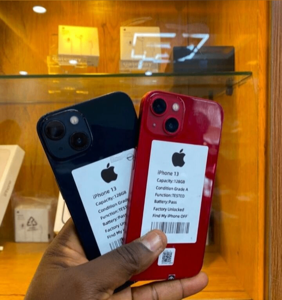 iPhone 13