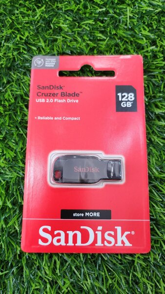 Sandisk Cruzer Blade USB 2.0 Flash Drive