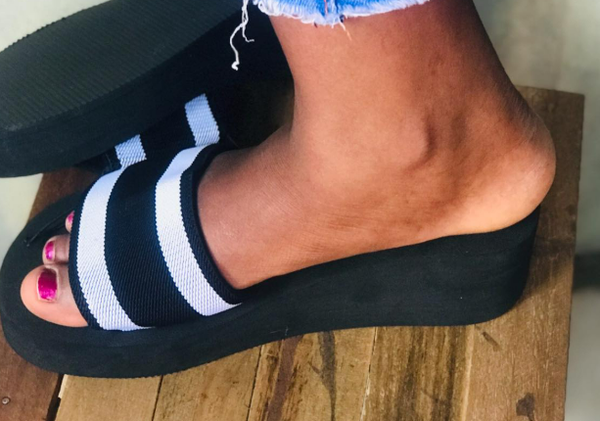 slippers