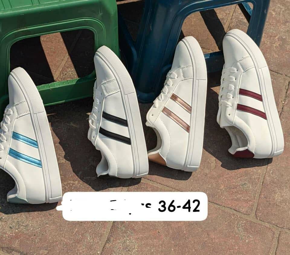 Sneaker