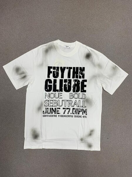 T-shirt blanc imprimé tendance