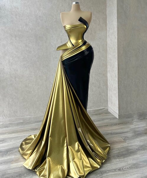 Classic dress