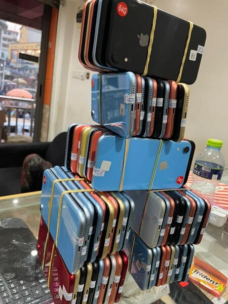 iPhone XR 64GB