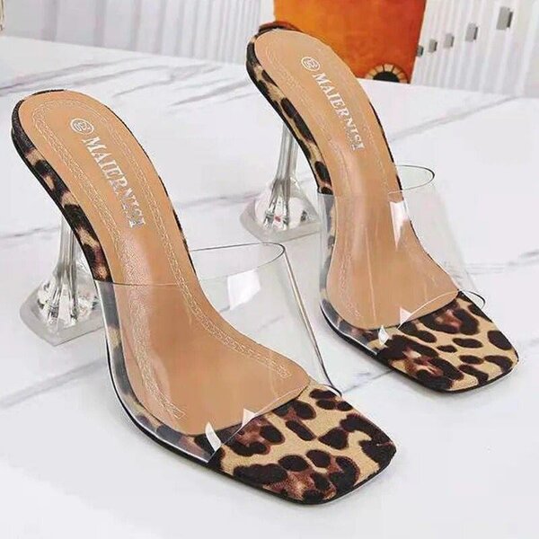Talons transparents