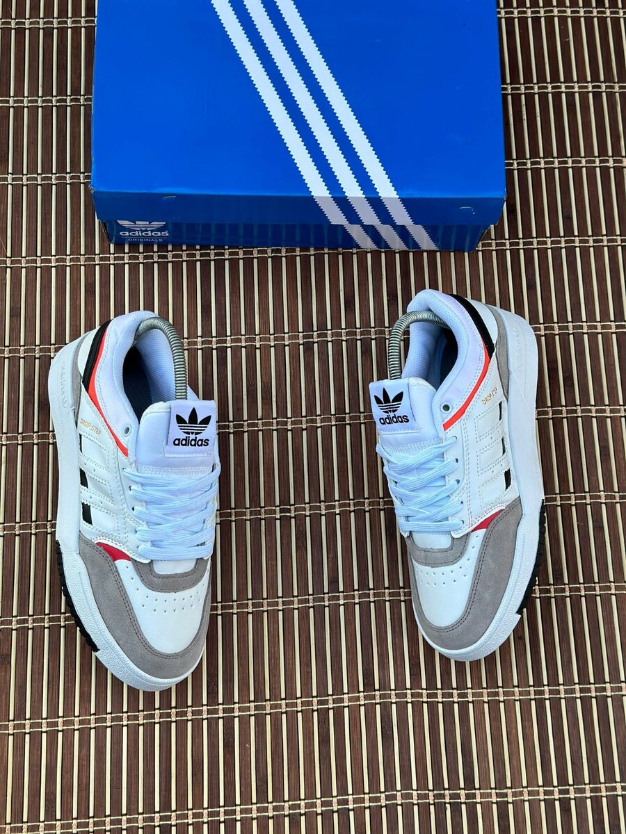 Chaussures adidas