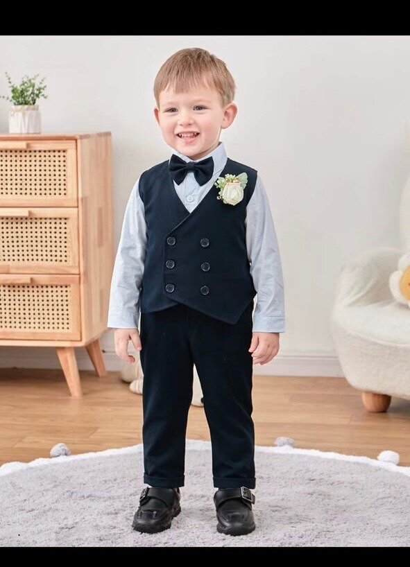 Tenue de cérémonie garçon élégante