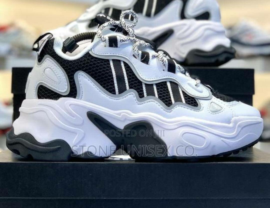 Fashion sneakers