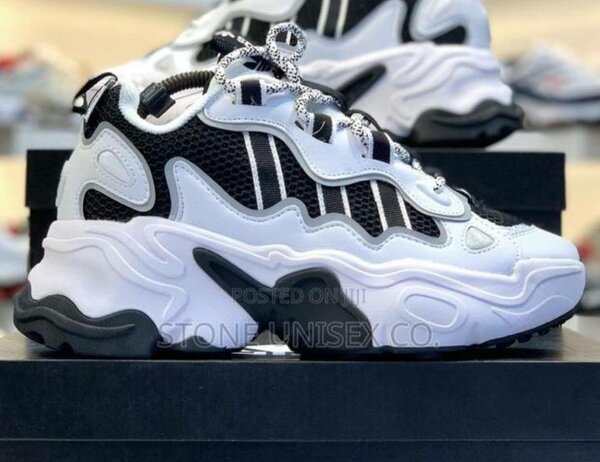 Fashion sneakers