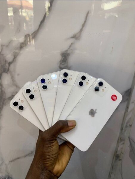 iPhone 11 64gig
