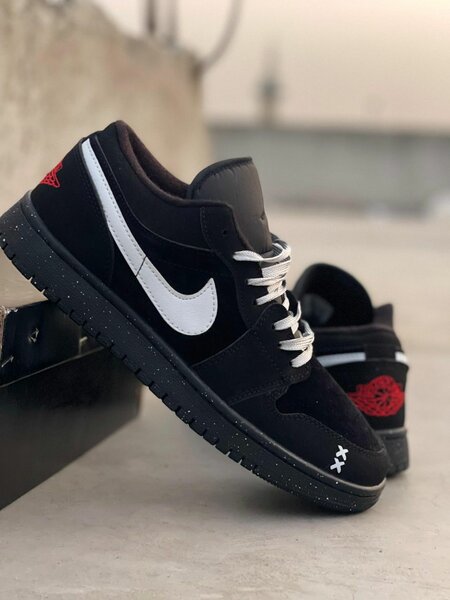 Nike Jordan 1 low