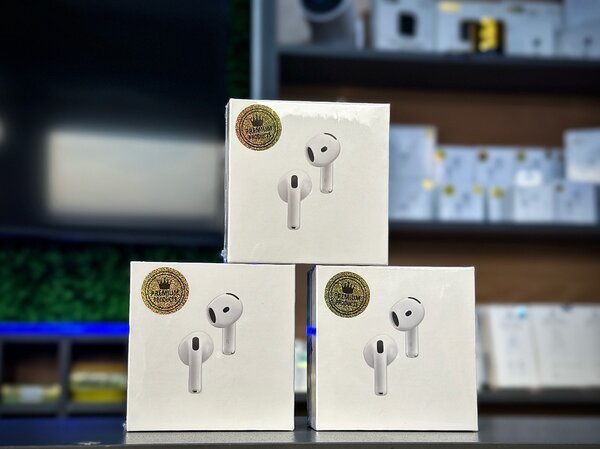 AirPods 4 premium
