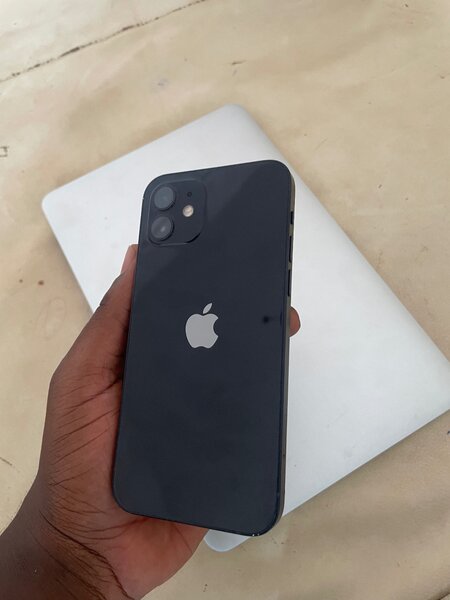 iPhone 12