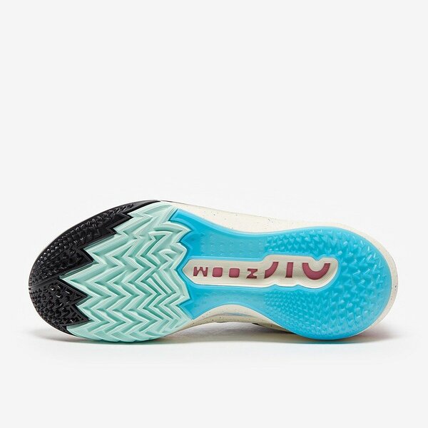 NIKE GTCUT 2